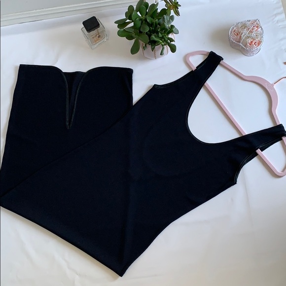 SARA STURGEONS Classic Sexy Backless Maxi dress - Picture 7 of 7